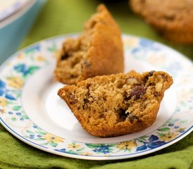 Whole Wheat Pumpkin, Raisin and Nut Muffins