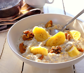 Banana-Walnut Breakfast Muesli