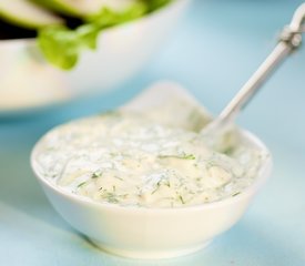 Creamy Dill Salad Dressing and Dip