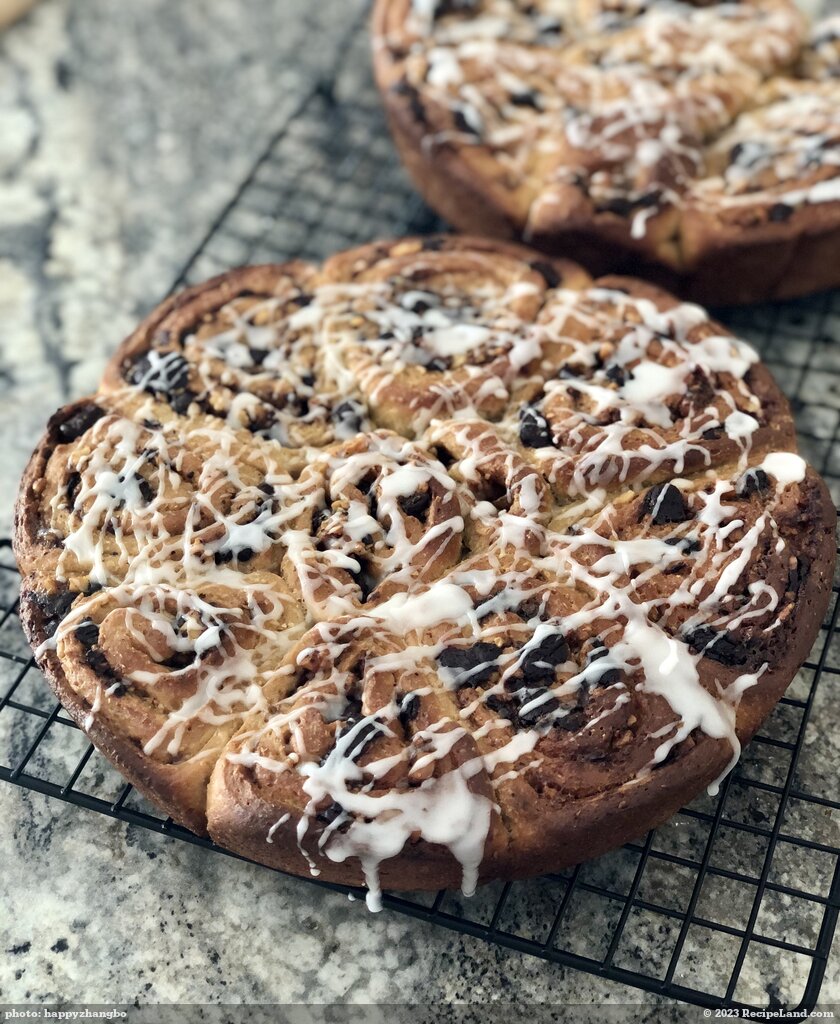 Chocolate and Nut Cinnamon Rolls