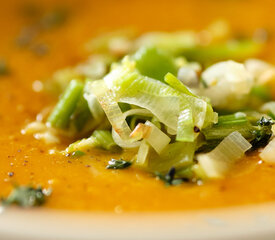 Carrot-Leek Soup with Thyme