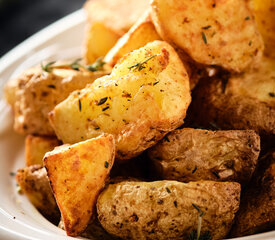 Air-fryer Crispy Thyme Roasted Potatoes
