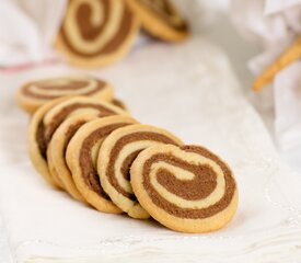 Christmas Chocolate Pinwheel Butter Cookies