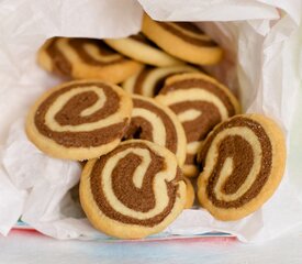 Christmas Chocolate Pinwheel Butter Cookies