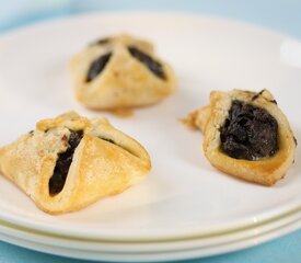 Mushroom and Goat Cheese Puff Pockets