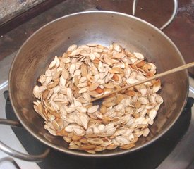 Homemade Sweet Pumpkin Seeds