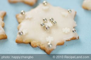 Almond Christmas Snow Flake Cookies