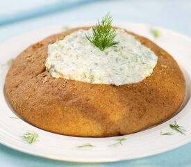 Dill Dip in Rye Bread