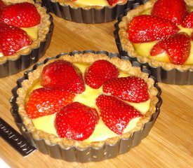 Strawberry or Raspberry Custard Tart