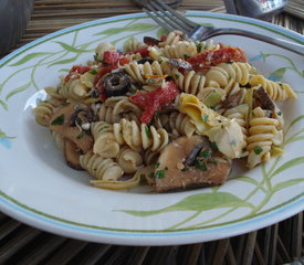 Mediterranean Pasta Salad With Feta Vinaigrette