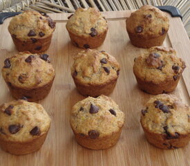 Snacky Banana Chocolate Chip Muffins