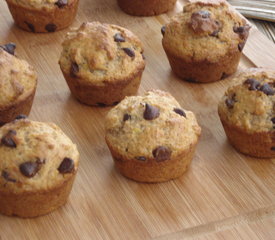 Snacky Banana Chocolate Chip Muffins