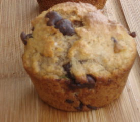 Snacky Banana Chocolate Chip Muffins