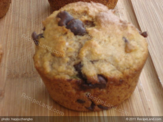 Snacky Banana Chocolate Chip Muffins