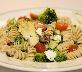 Mediterranean Pasta Salad with Broccoli and Cherry Tomato