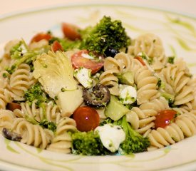 Mediterranean Pasta Salad with Broccoli and Cherry Tomato