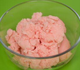 Fresh Watermelon and Low-fat Vanilla Yogurt Ice