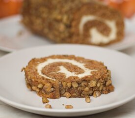 Pumpkin Roll with Cream Cheese Filling