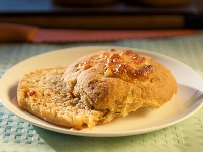 Mozzarella Tomato Bread