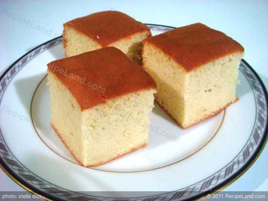 Vanilla Buttercream Cake - My Gorgeous Recipes