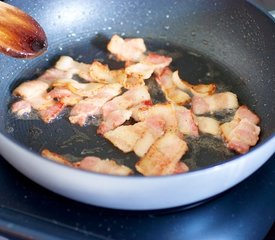 Green Beans and Bacon with Sautéed Mushrooms and Shallots