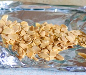 Green Beans with Toasted Almond Gremolata