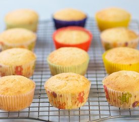 Moist Yogurt Lemon Cupcakes