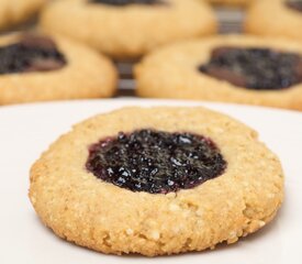 Low-fat Blueberry Chocolate Thumbprint Cookies