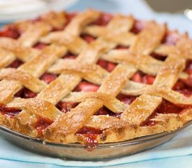 Classic Strawberry Rhubarb Pie