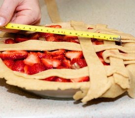 Classic Strawberry Rhubarb Pie