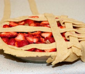 Classic Strawberry Rhubarb Pie