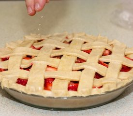 Classic Strawberry Rhubarb Pie