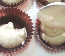 Homemade Cupcakes and Buttercream Frosting