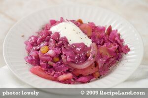 Baked Red Cabbage with Apples
