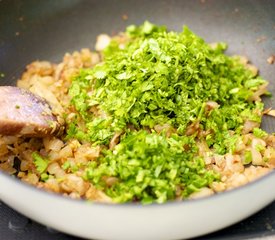 Indian Cilantro Rice with Cashew Nuts and Raisins 