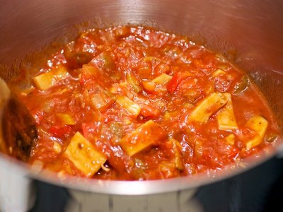 Artichokes, Roasted Pepper, Sun-dried Tomato and Feta Pasta Salad