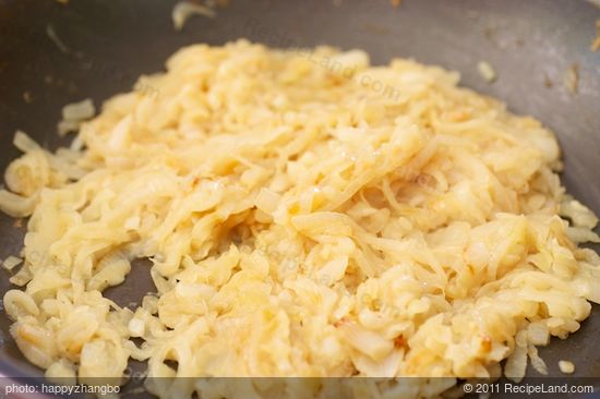 after about 55 minutes, the onions are caramelized...