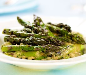 Grilled Asparagus with Asian Peanut Sauce