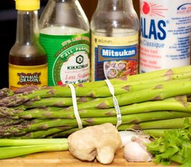 Grilled Asparagus with Asian Peanut Sauce