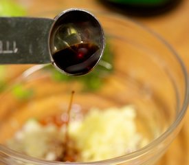 Grilled Asparagus with Asian Peanut Sauce