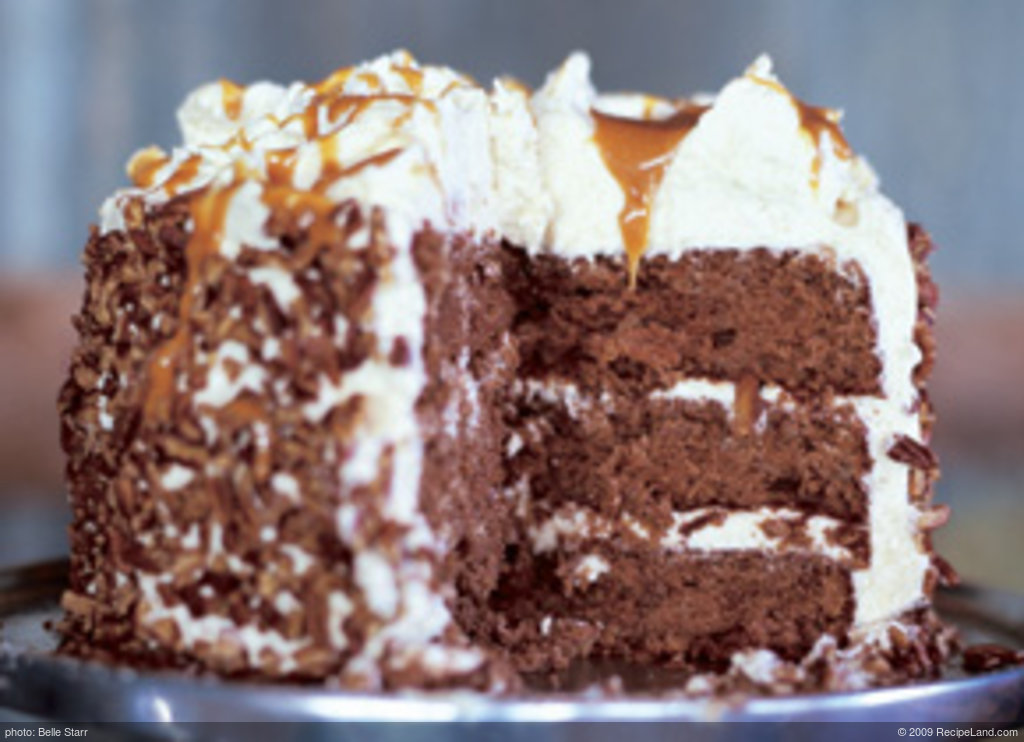 Apple-Spice Layer Cake with Caramel Swirl Icing 