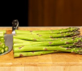 Grilled Asparagus with Asian Peanut Sauce