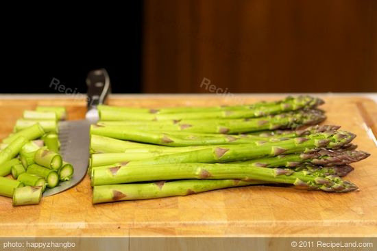 Prepare the asparagus.