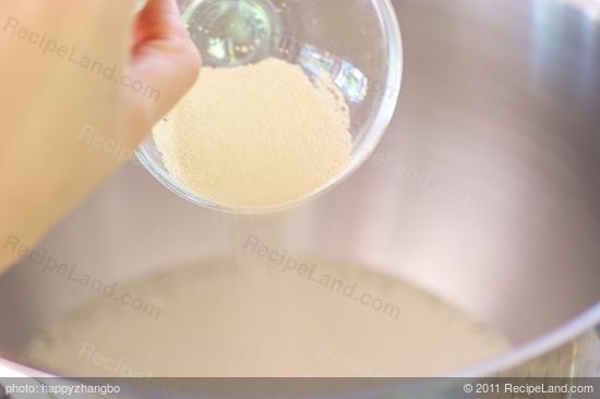 Add 1 1/2 tablespoons of yeast.