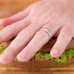 Press the sandwich with your palm slightly.