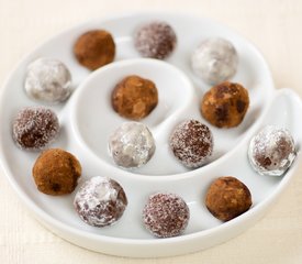 Holiday No Bake Rum Balls