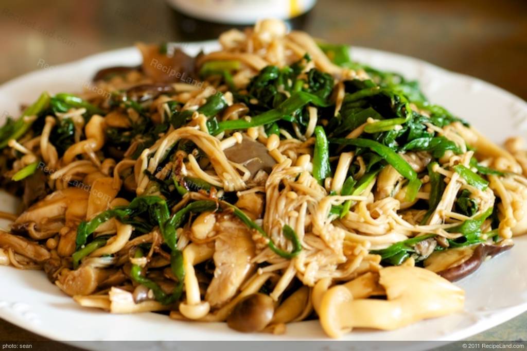 Mushrooms, Asparagus and Asian Chives Japchae Recipe