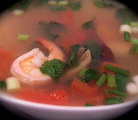 Thai Hot and Sour Shrimp Soup (Tom Yum Goong)