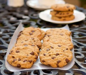 Peanut-Butter Chocolate Chip Cookies