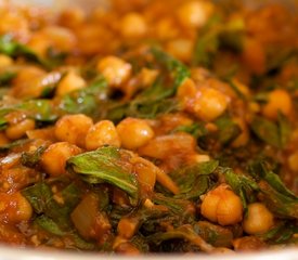 Skillet Kale, Chickpeas and Tomatoes